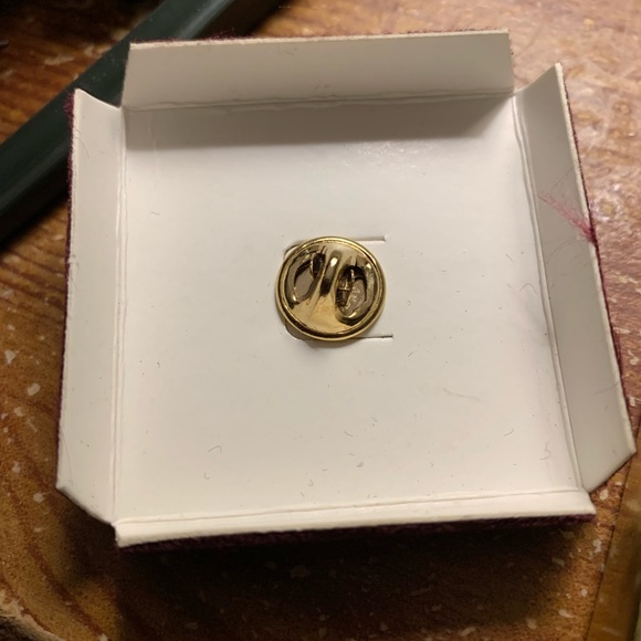 NWOT 1997 Seraphim Classics Hope in The Light Pin - Picture 3 of 11